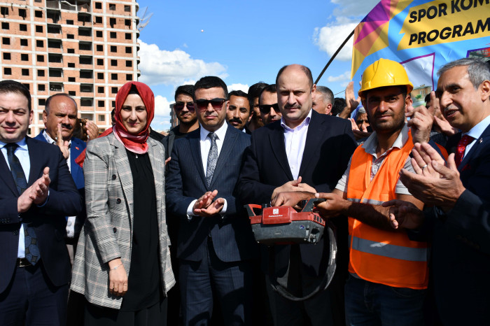 Gülpınar Siverek’te dev spor kompleksinin temeli törenle atıldı